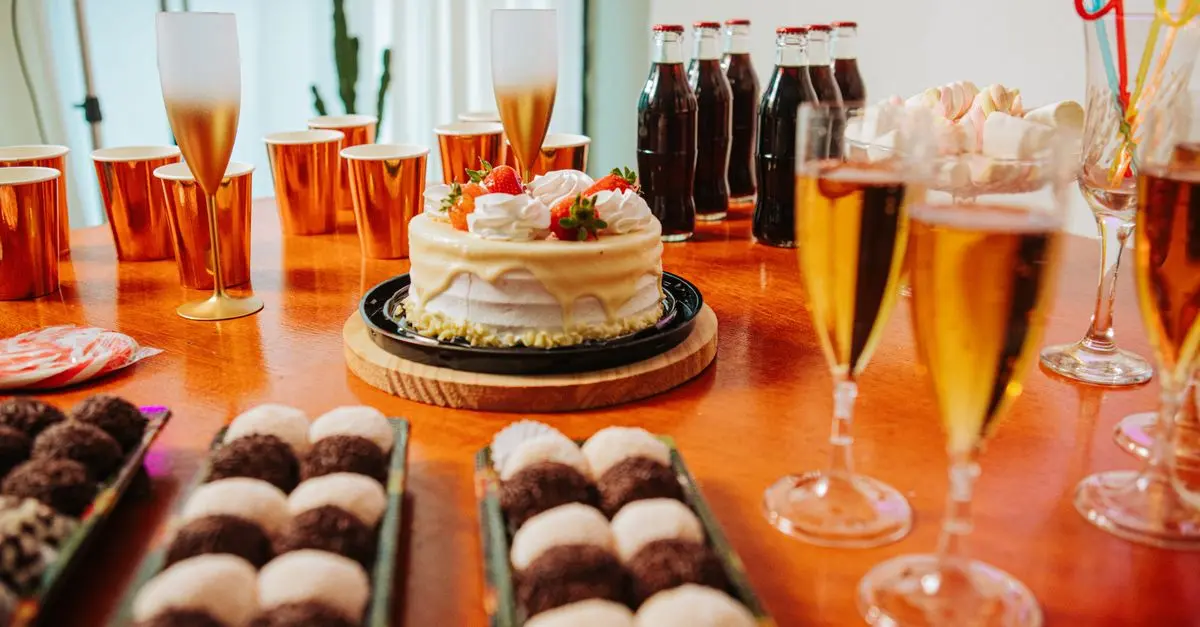 Le Guide Complet des Apéritifs à Thème