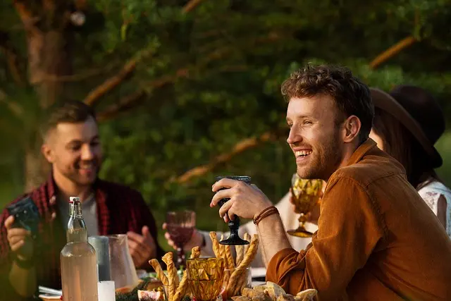 5 Astuces Pour Préparer Un Apéritif Convivial Et Inoubliable