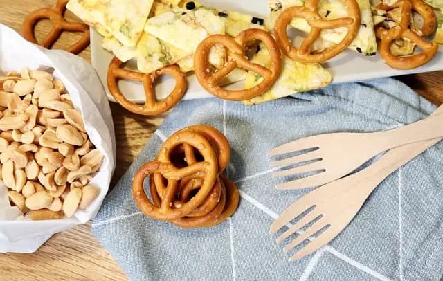 Les Apéritifs Parfaits pour Vos Soirées à Thème