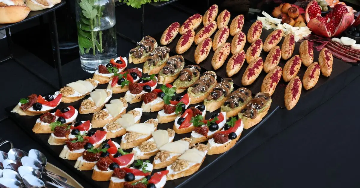 10 Recettes d'Apéritifs Classiques à Préparer Pour Vos Soirées